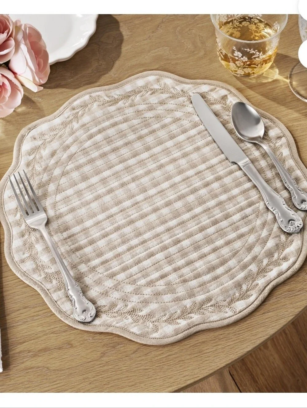 ❤️ 6 pk New The Pioneer Woman Mini Gingham Beige Quilted Scalloped Placemat